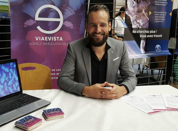 Romain MANNEVILLE - Responsable marketing Viaevista